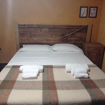 מרמורה Albergo Diffuso La Marmu Osteria Della Croce Bianca מראה חיצוני תמונה