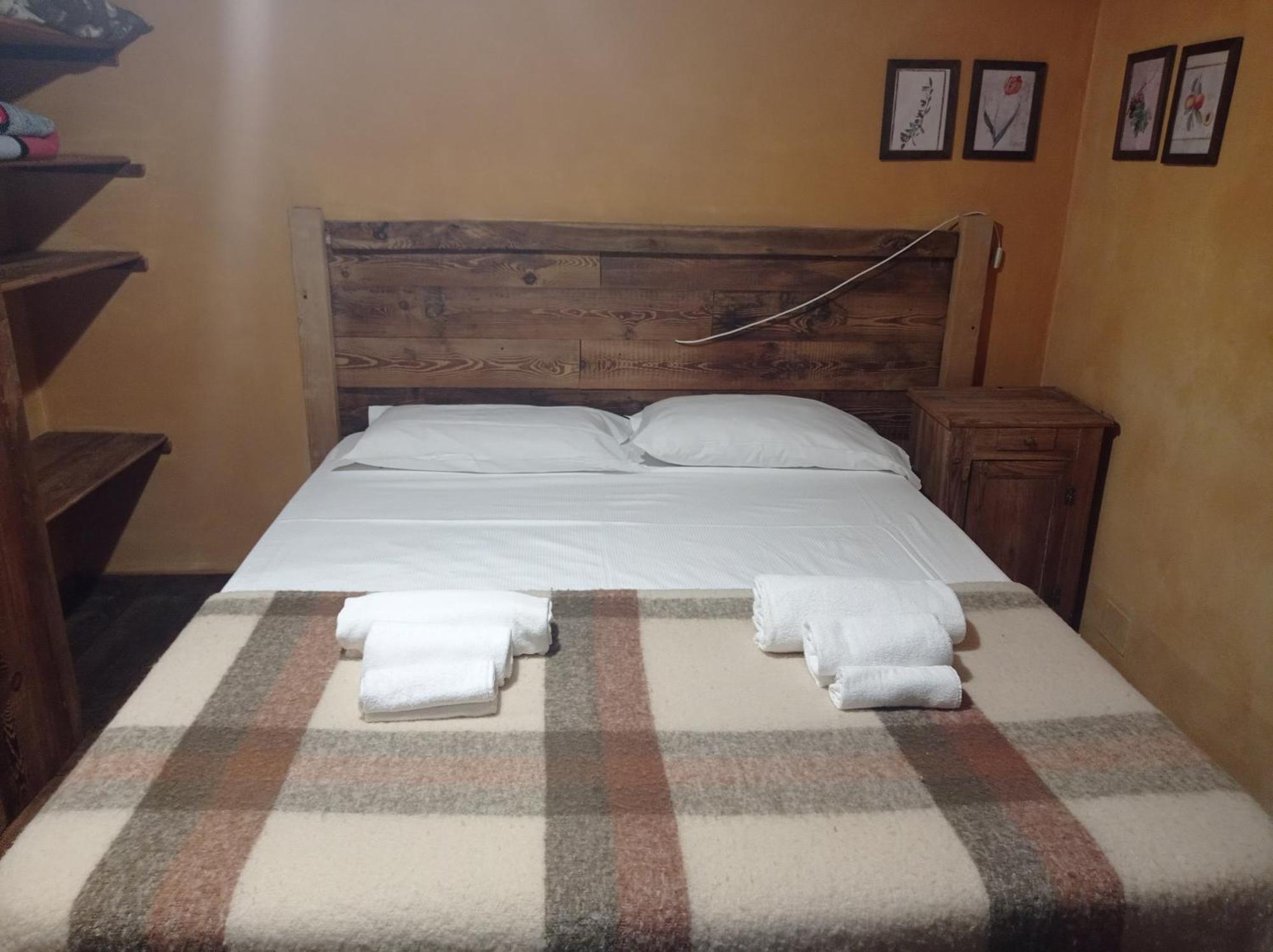 מרמורה Albergo Diffuso La Marmu Osteria Della Croce Bianca מראה חיצוני תמונה